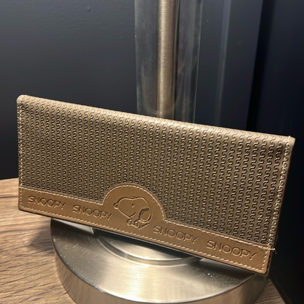 Snoopy Wallet